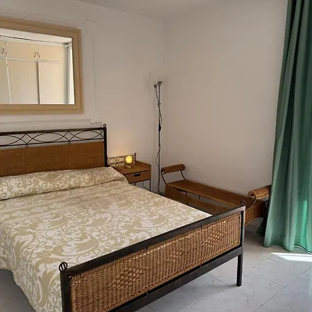 Americas 4-bedroom Villa Costa Adeje (Tenerife)